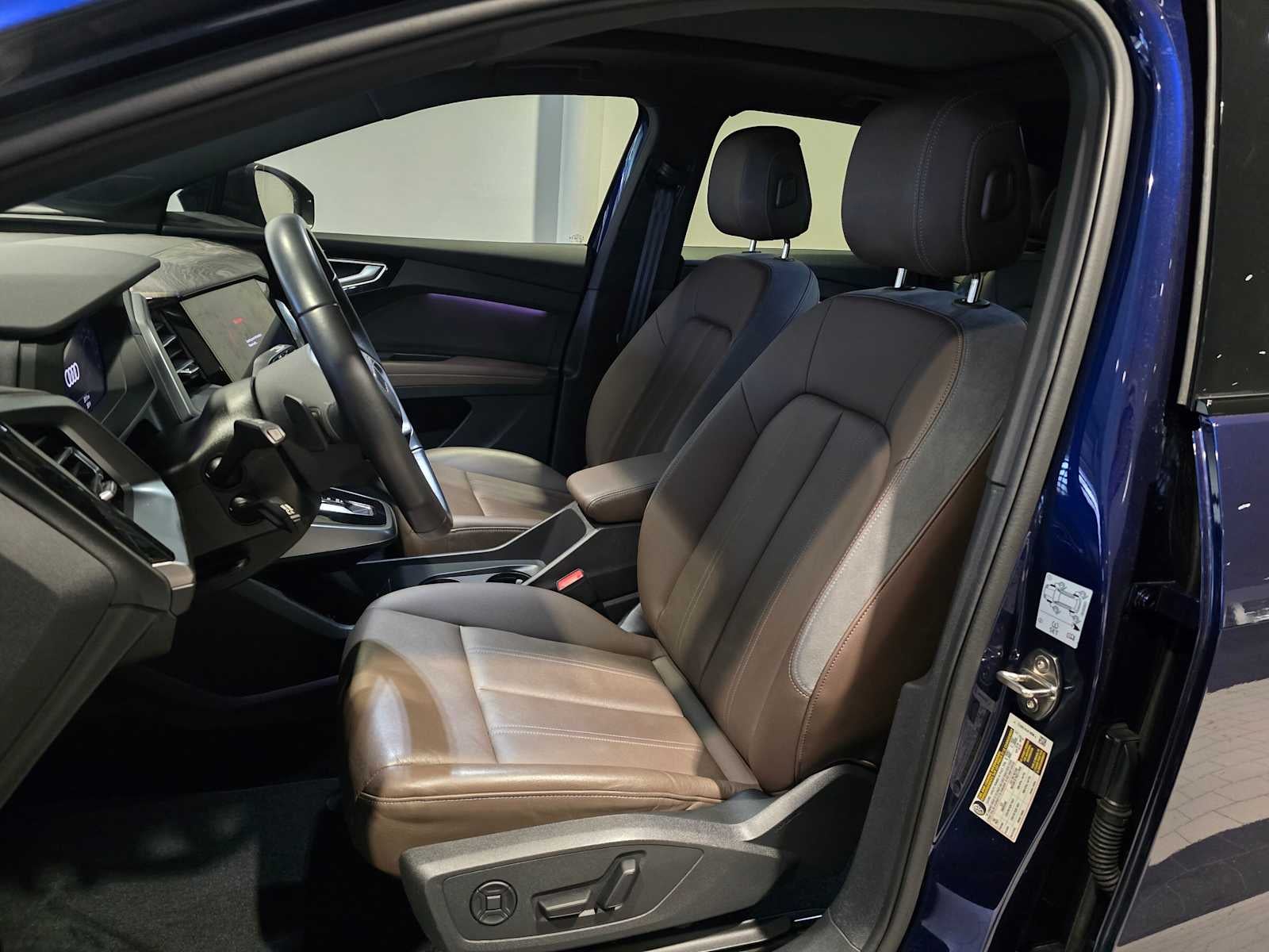 2024 Audi Q4 e-tron Premium Plus