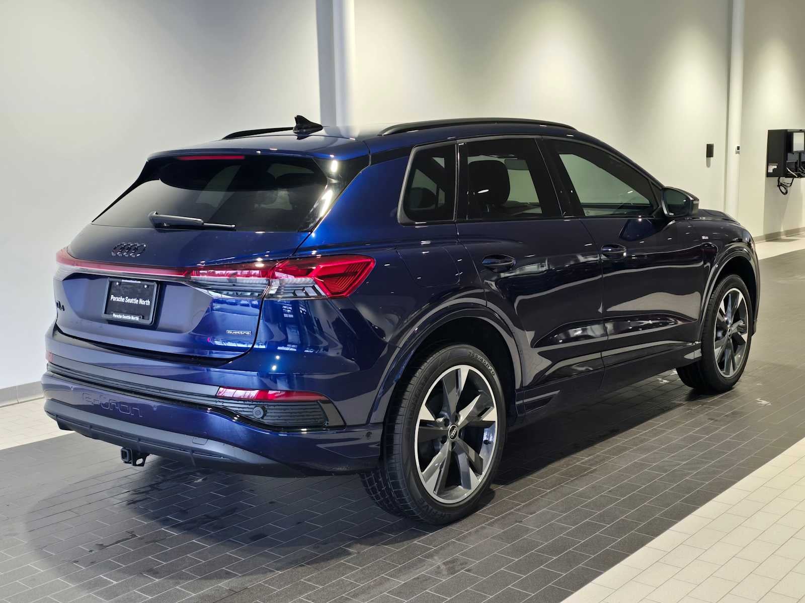 2024 Audi Q4 e-tron Premium Plus