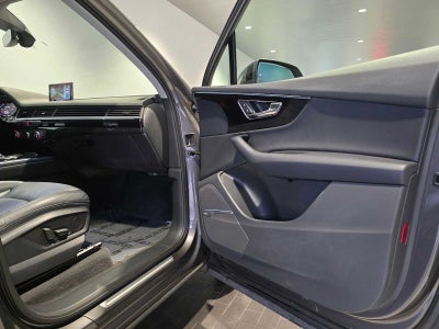 2018 Audi Q7 Premium Plus
