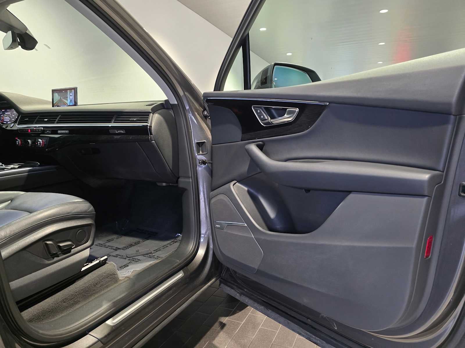 2018 Audi Q7 Premium Plus