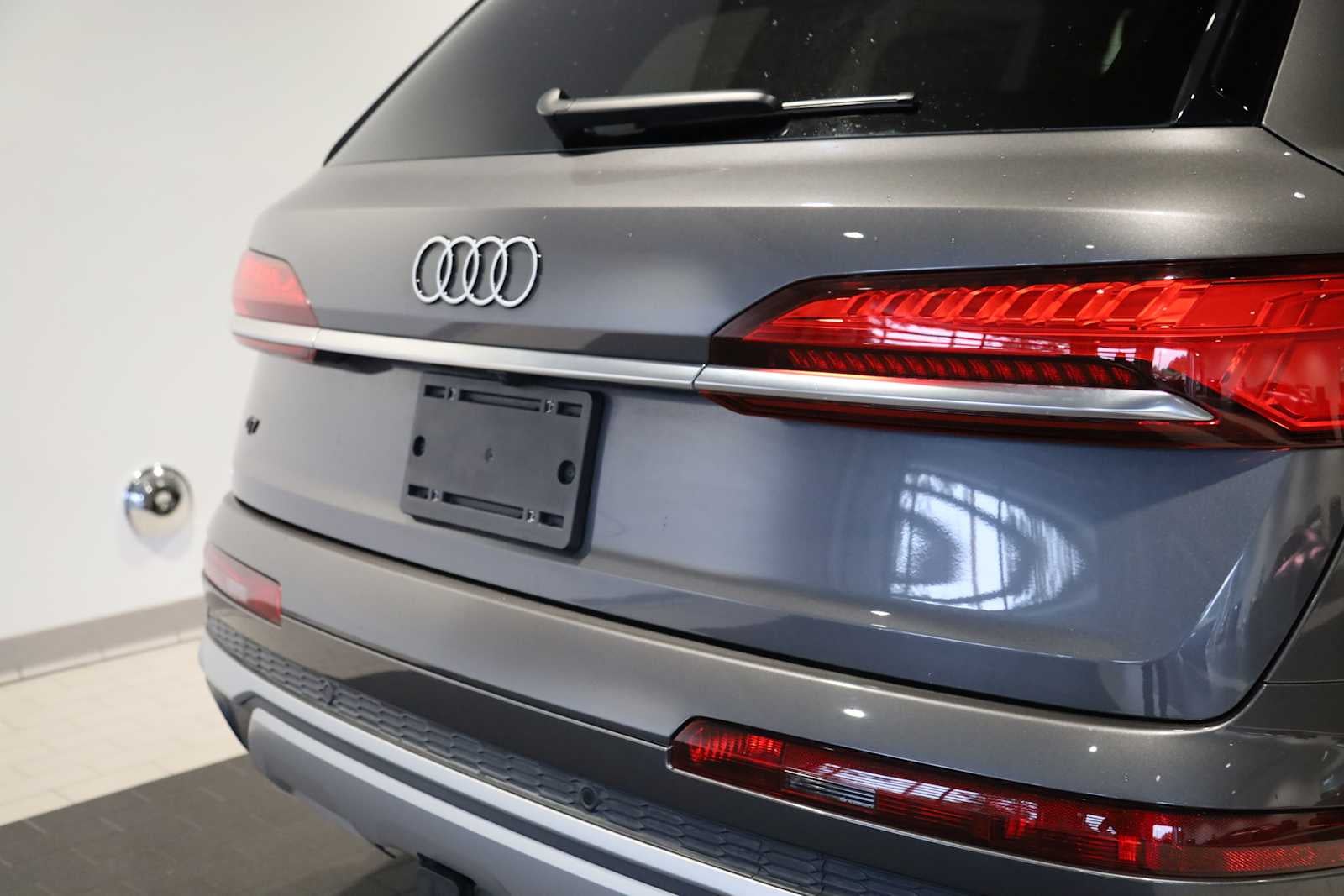 2025 Audi Q7 Prestige