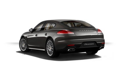 2016 Porsche Panamera 4