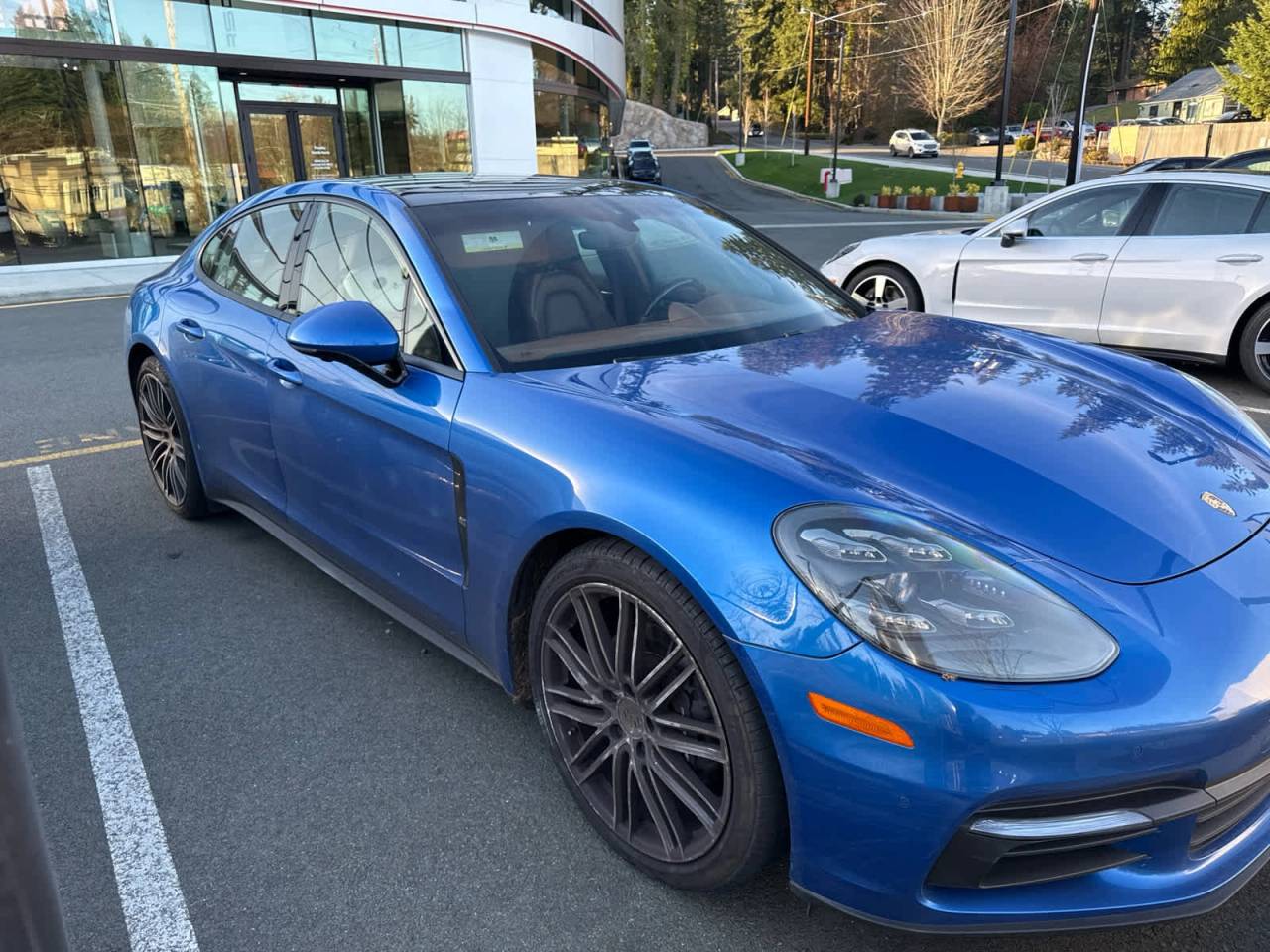 2018 Porsche Panamera 4