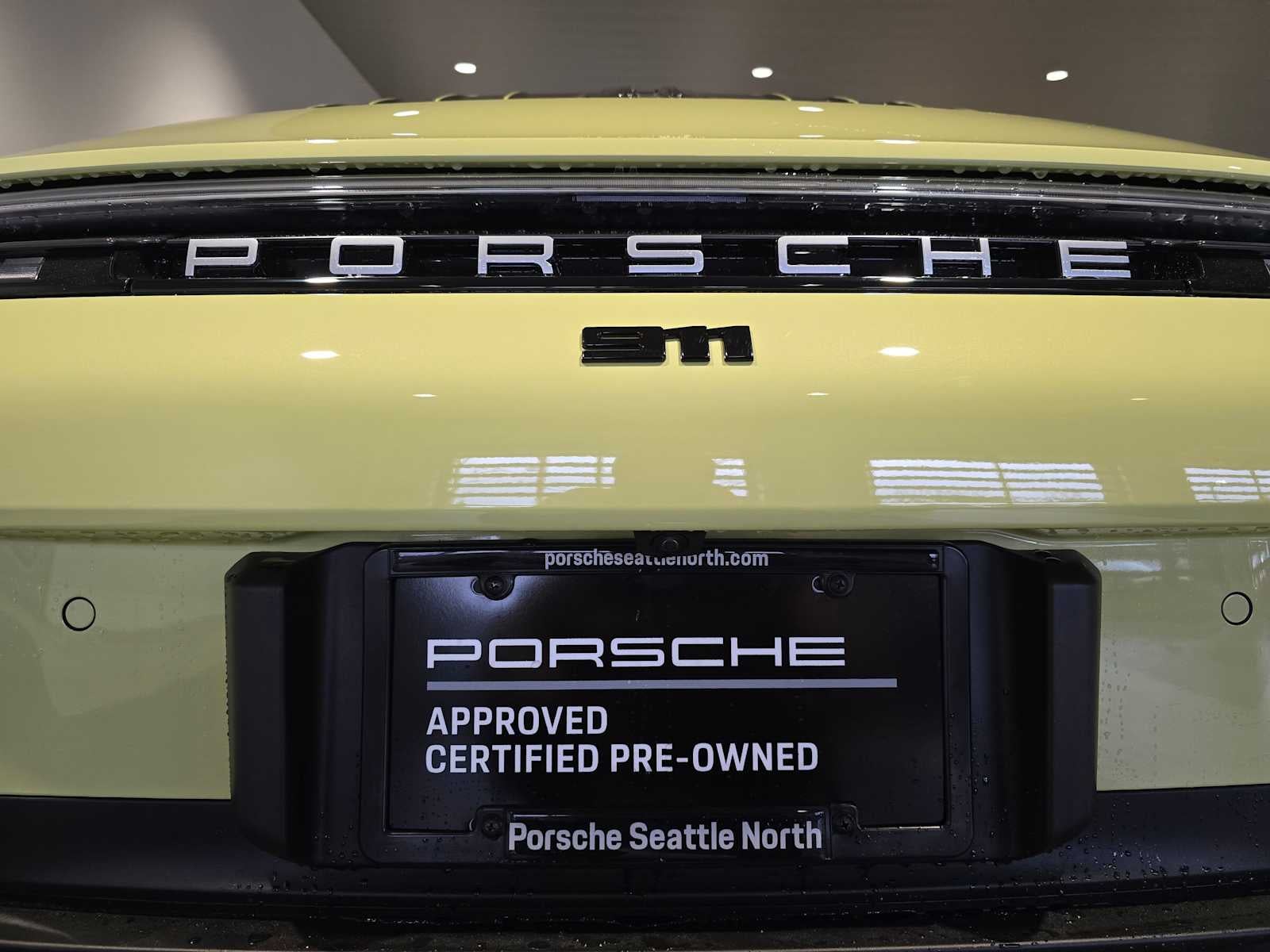 2025 Porsche 911 Carrera