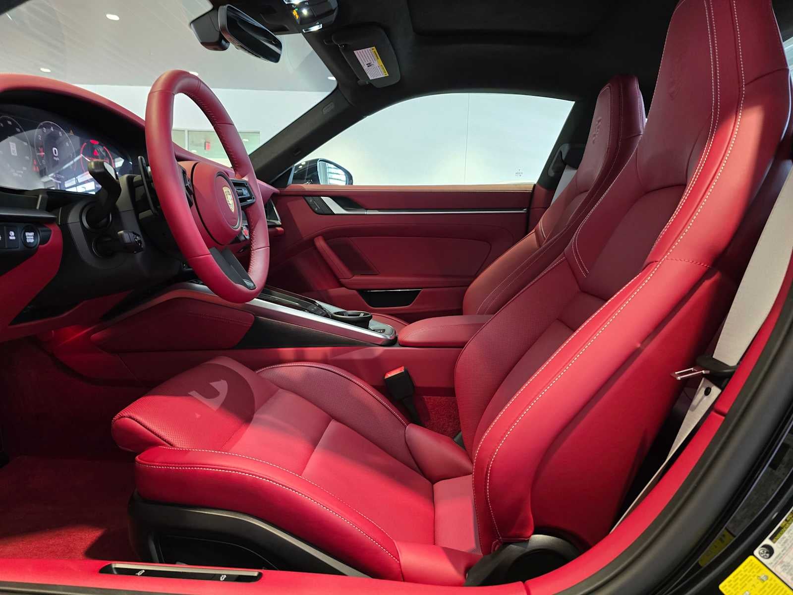 2025 Porsche 911 Carrera