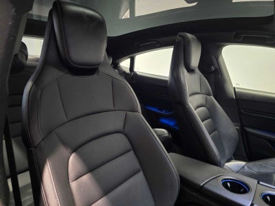 2022 Porsche Taycan Base