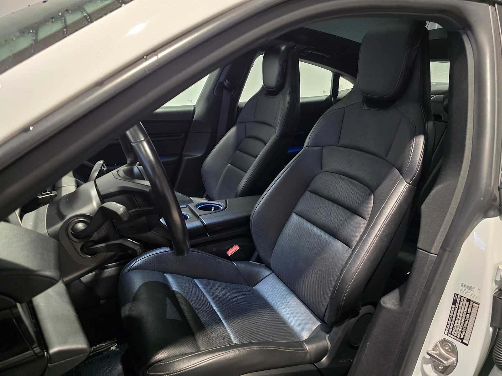 2022 Porsche Taycan Base