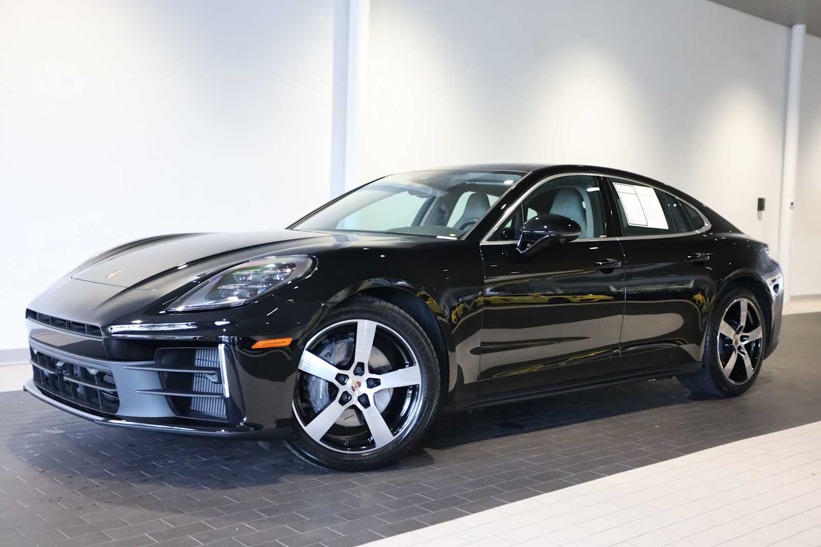 2025 Porsche Panamera Panamera 4