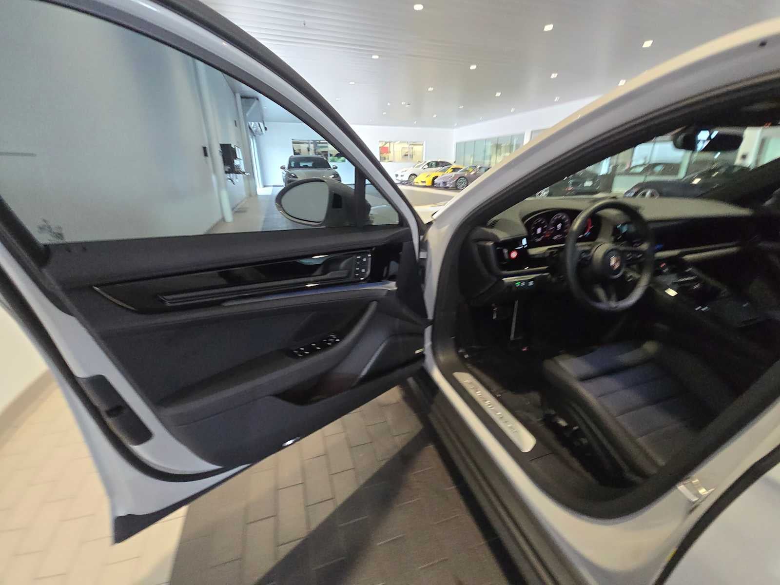2025 Porsche Panamera Panamera 4