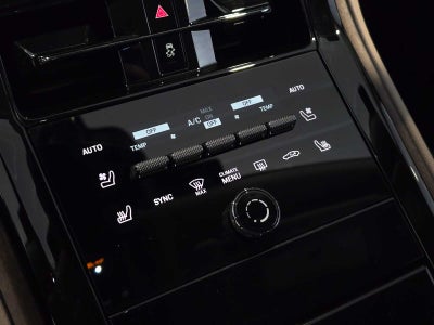 2024 Porsche Panamera 4