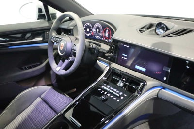 2025 Porsche Panamera Panamera 4