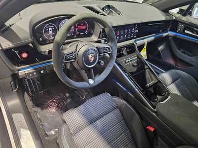 2025 Porsche Panamera Panamera 4