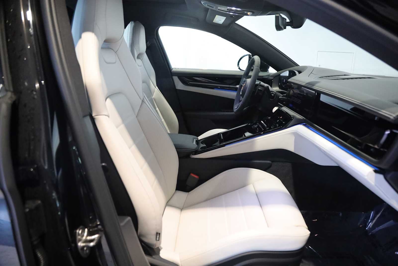 2025 Porsche Panamera Panamera