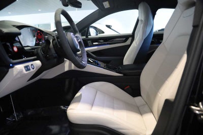 2025 Porsche Panamera Panamera