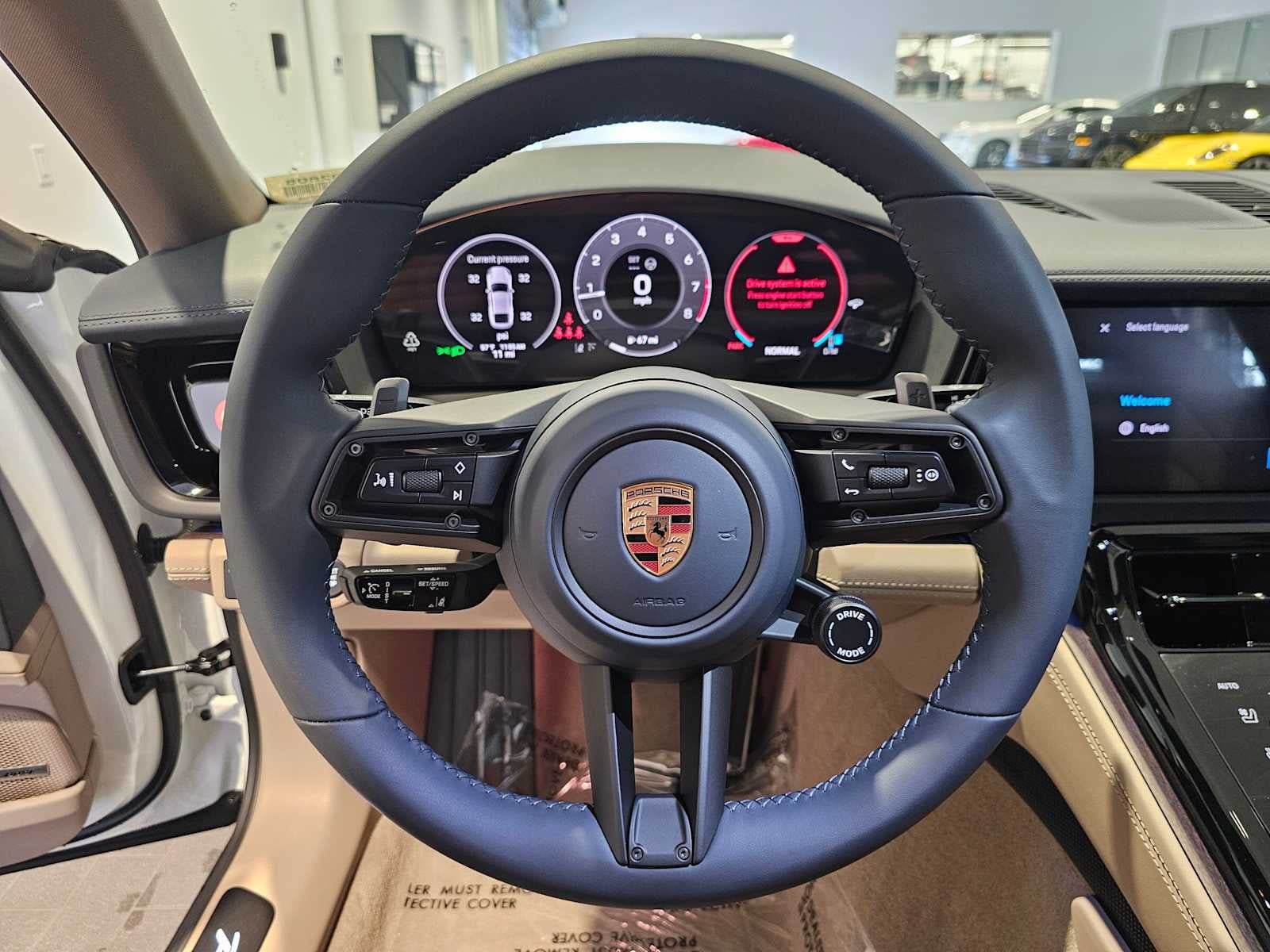 2025 Porsche Panamera 4