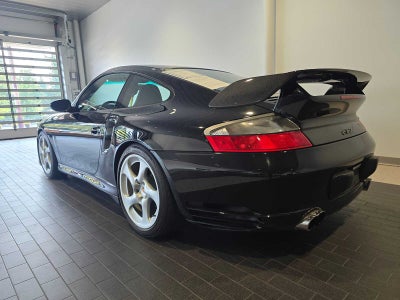 2002 Porsche 911 Carrera 911 GT2