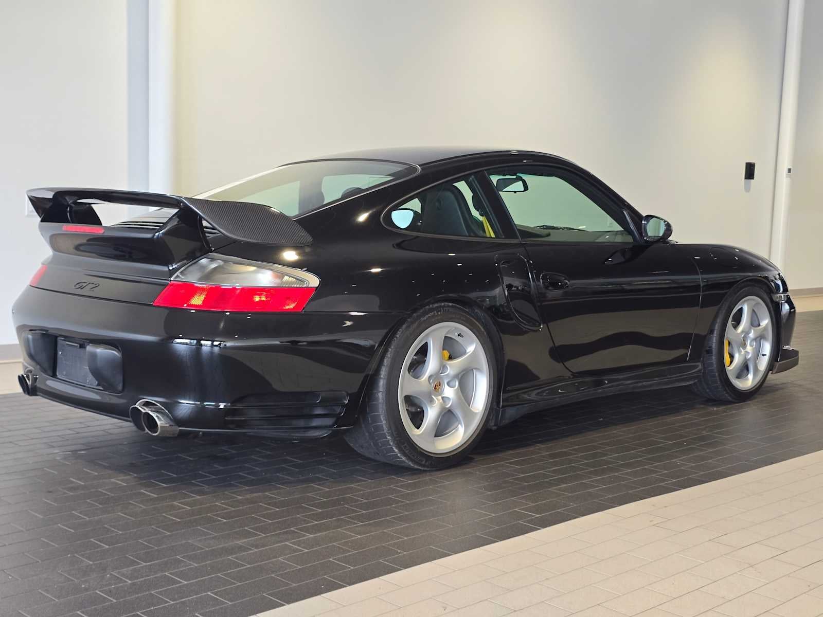 2002 Porsche 911 Carrera 911 GT2