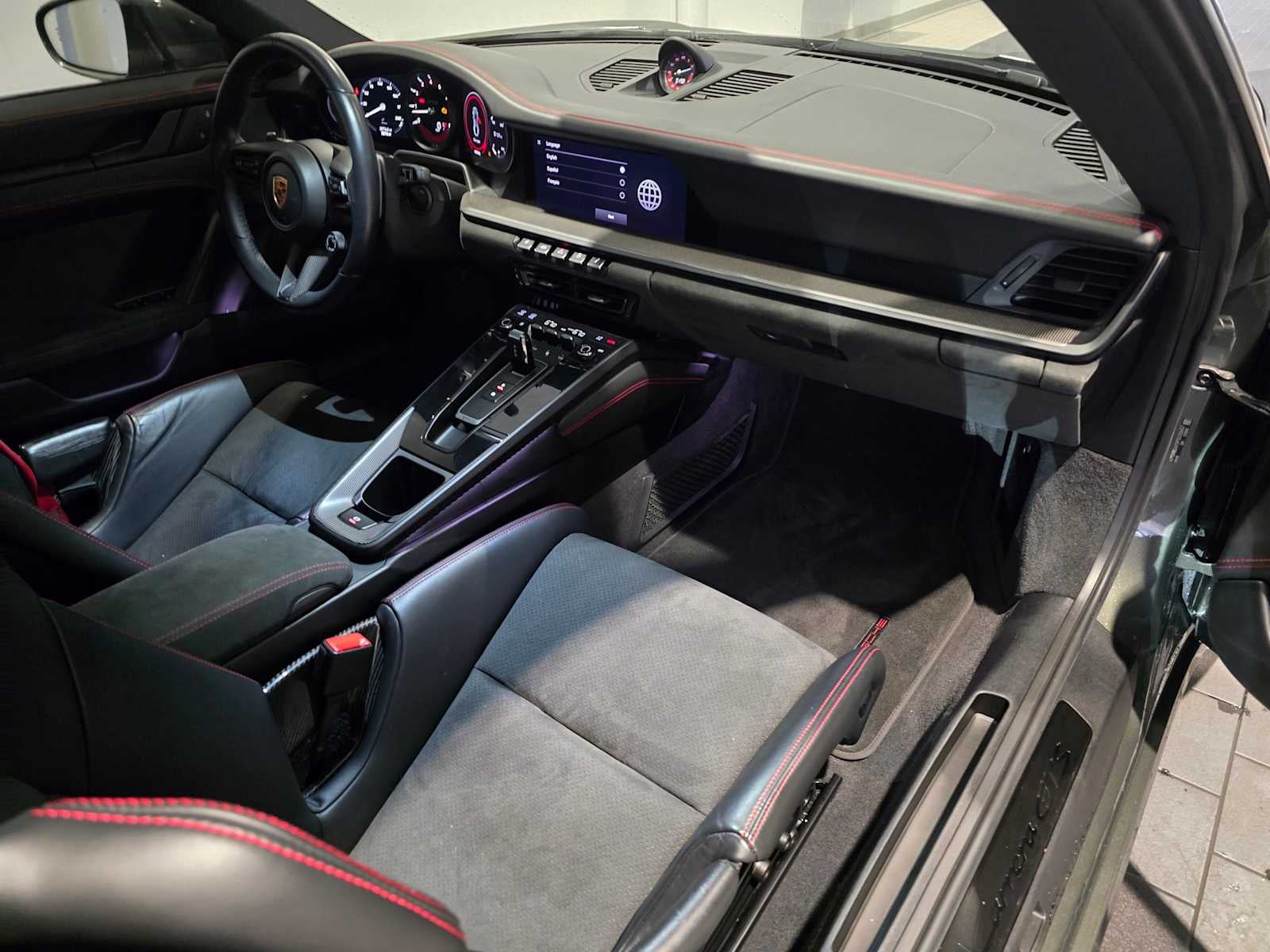 2023 Porsche 911 Carrera GTS