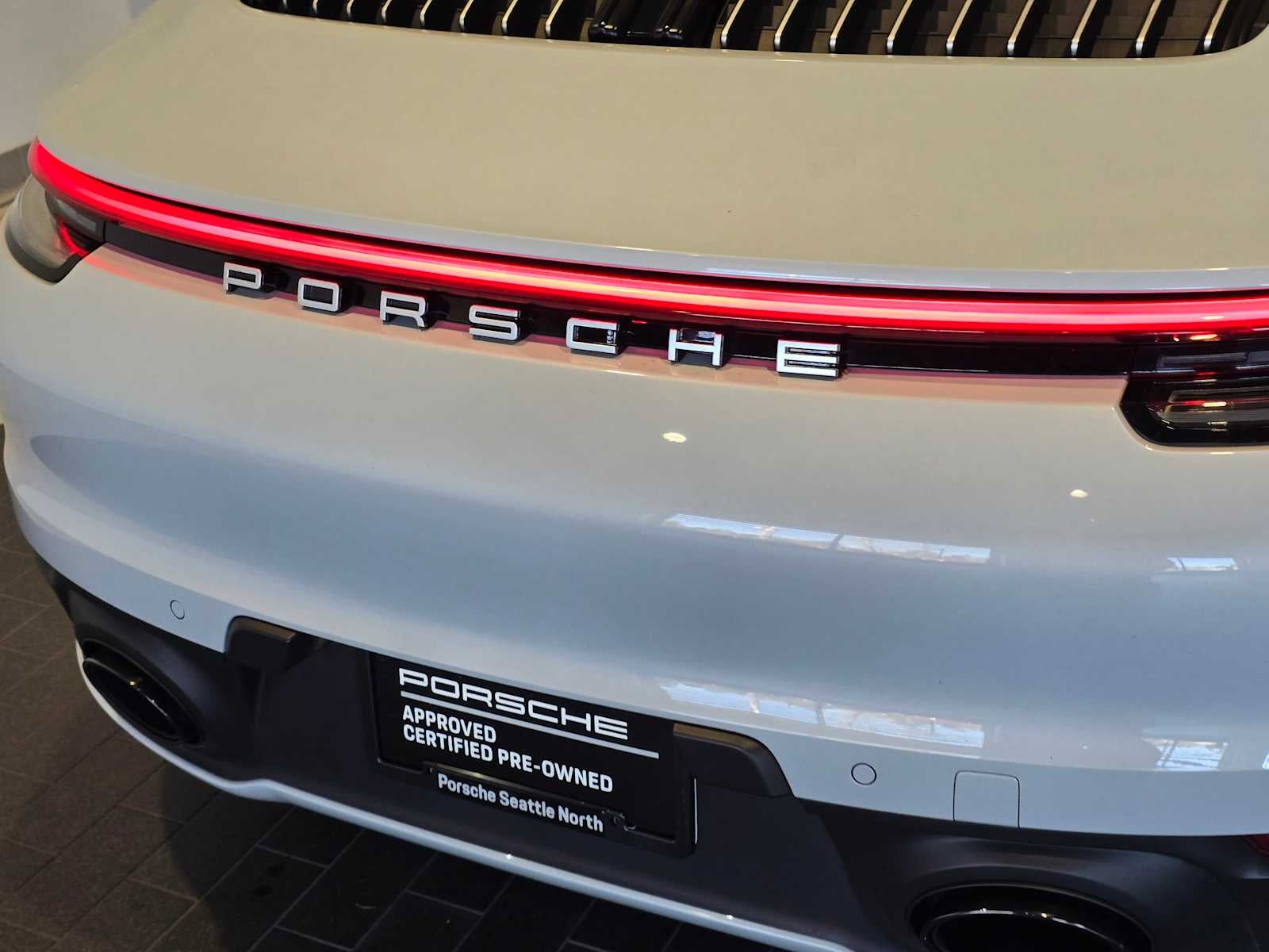 2024 Porsche 911 Carrera 4S