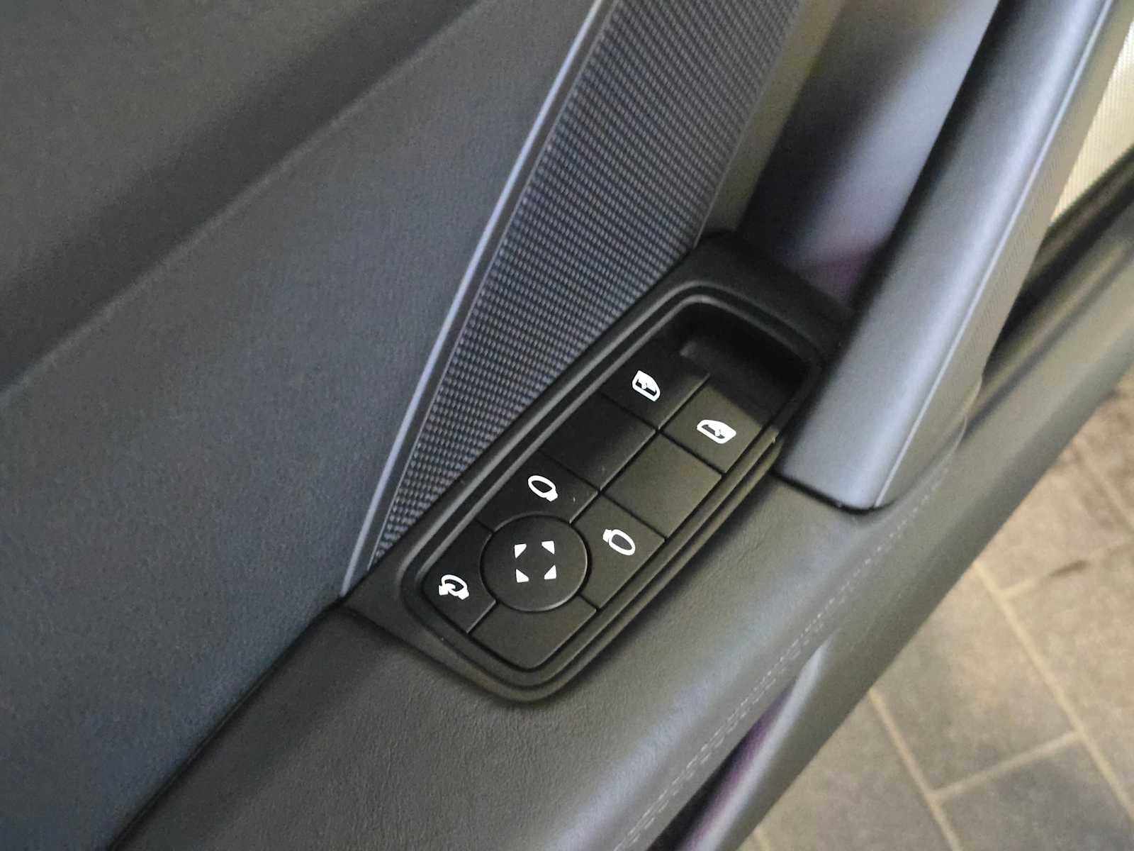 2023 Porsche 911 Carrera 4S