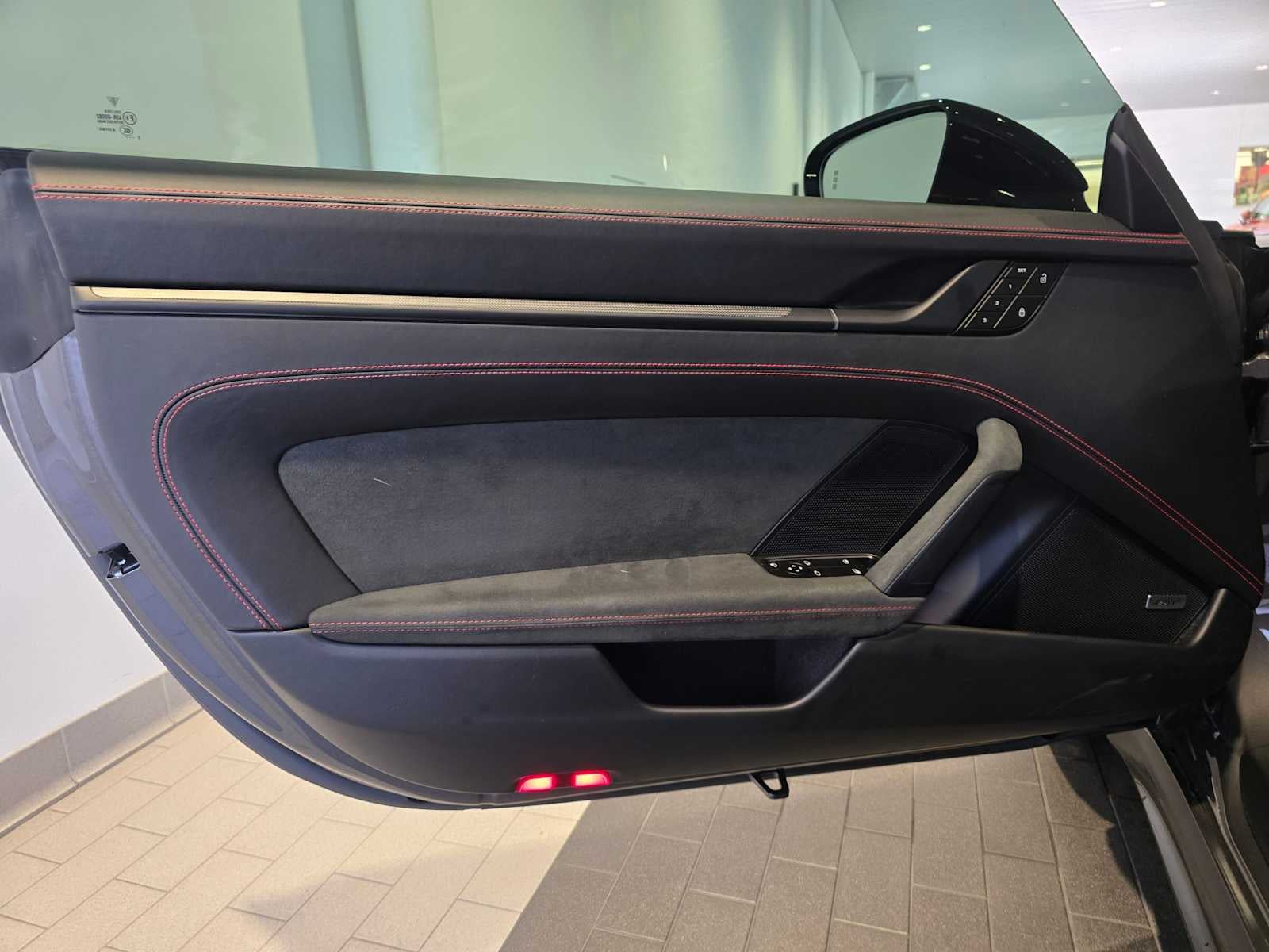 2024 Porsche 911 Carrera GTS