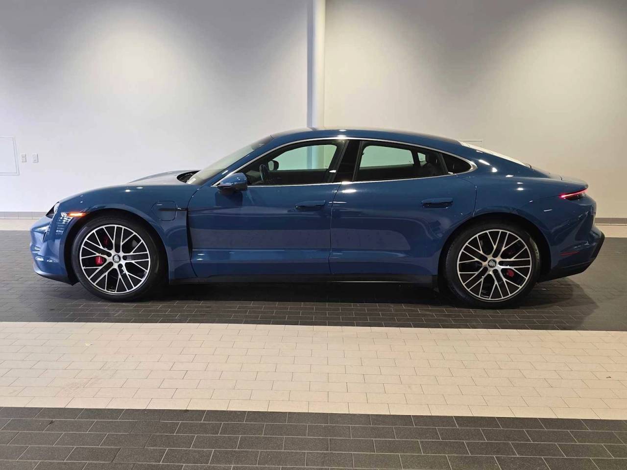 2021 Porsche Taycan 4S