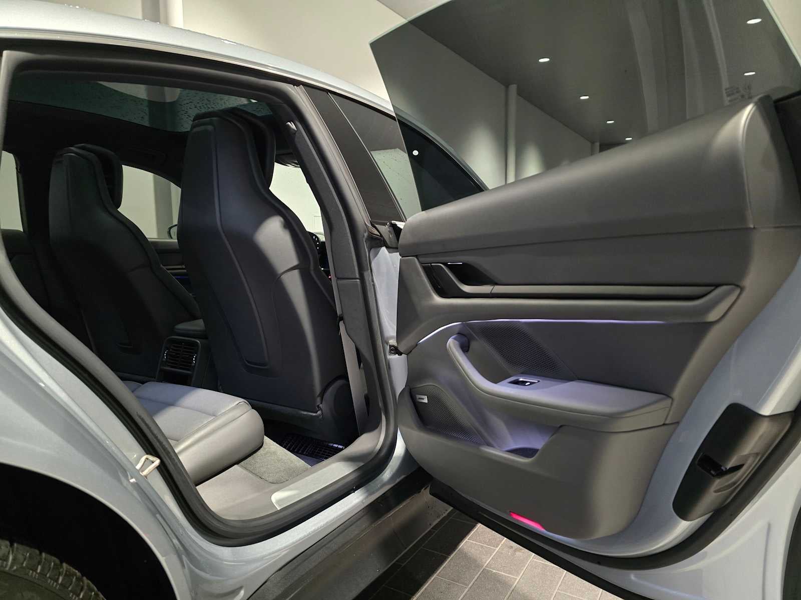 2022 Porsche Taycan 4S