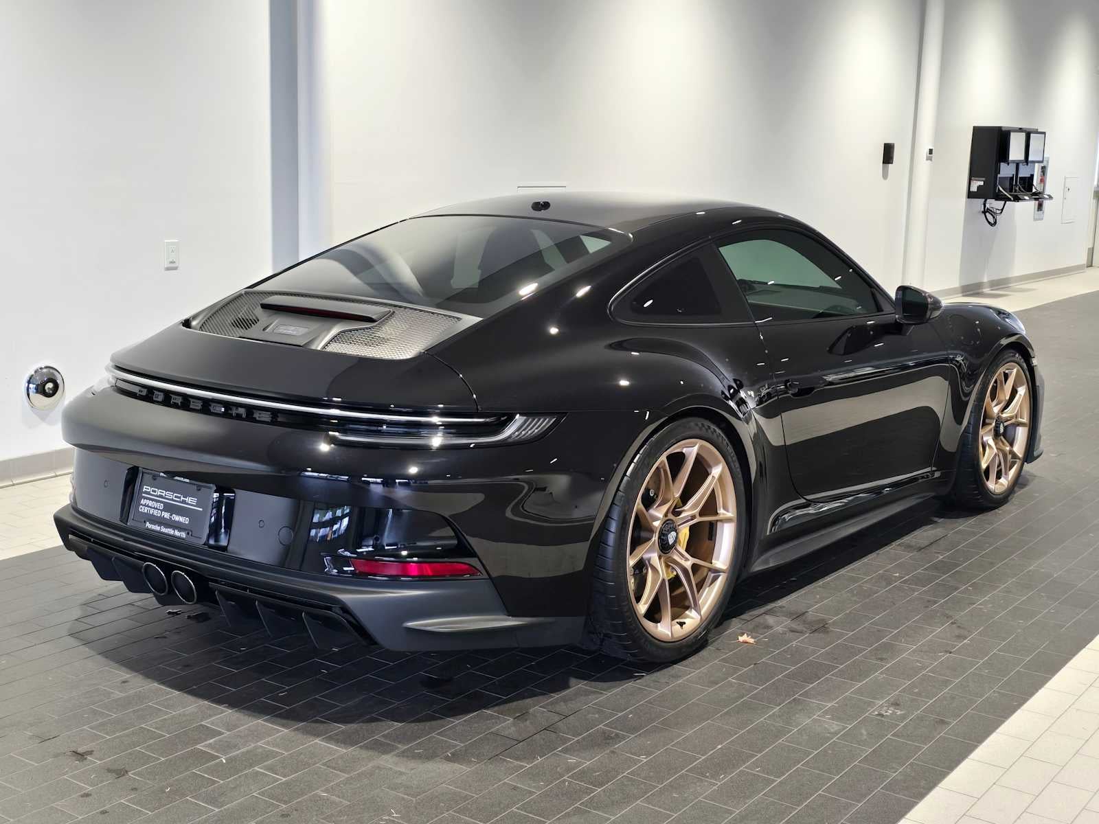 2022 Porsche 911 911 GT3 with Touring Package