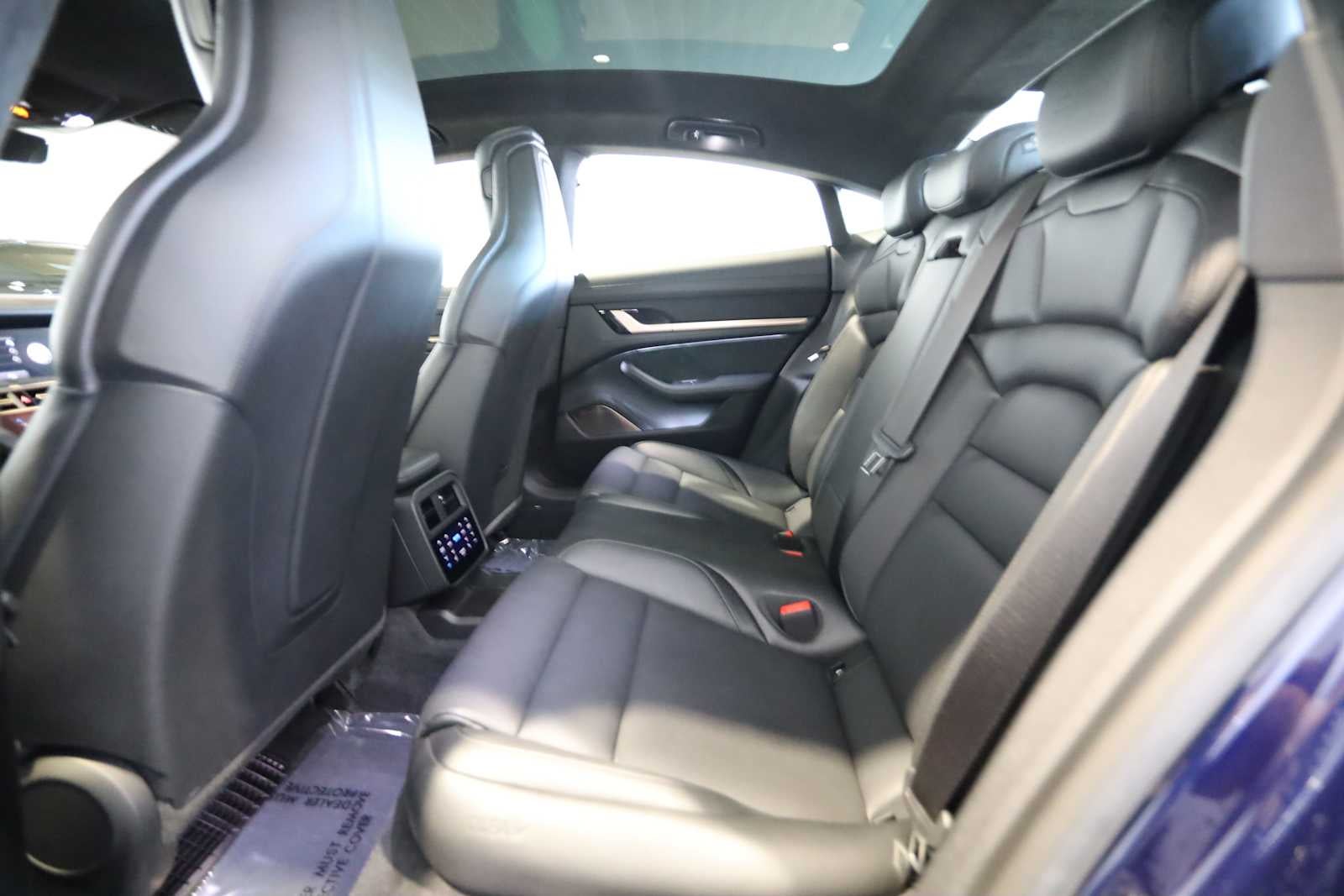 2020 Porsche Taycan Taycan Turbo