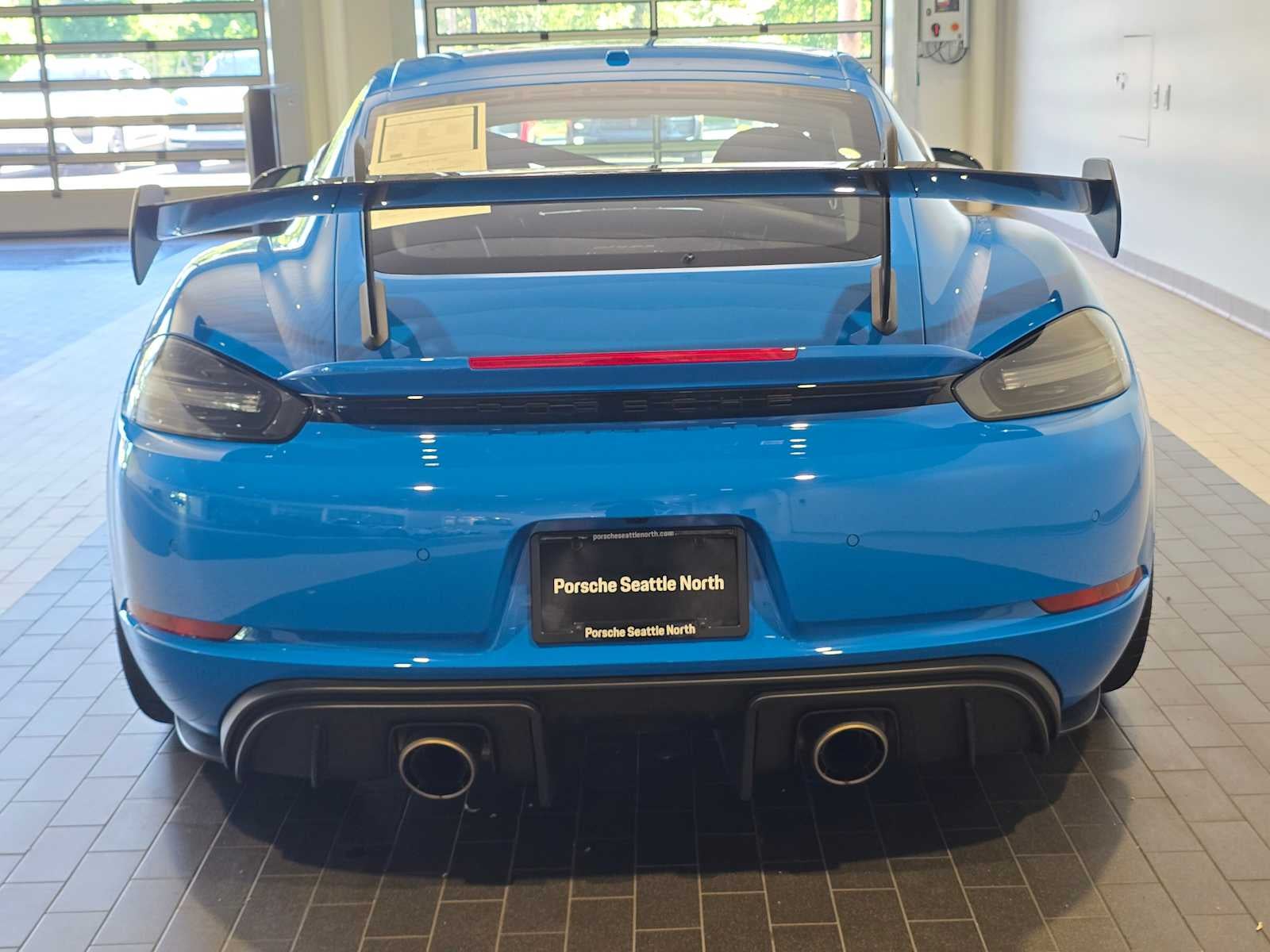2023 Porsche 718 Cayman GT4 RS