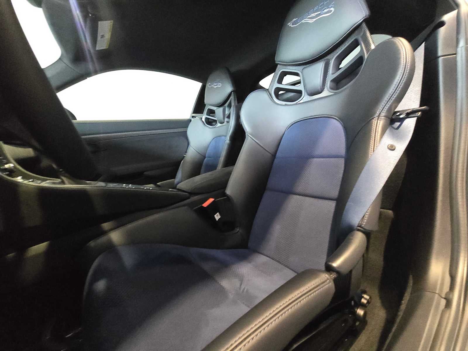 2023 Porsche 718 Cayman 718 Cayman GT4 RS (MY23)