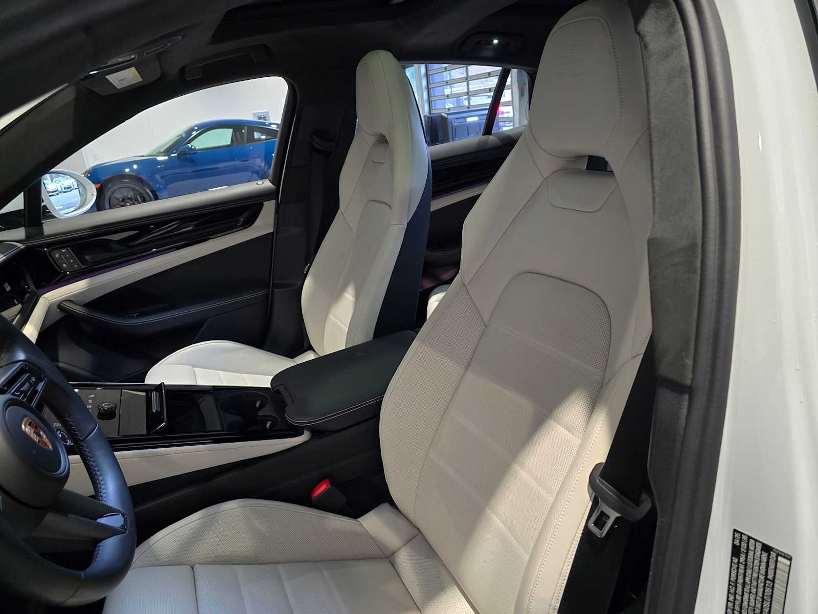 2025 Porsche Panamera GTS