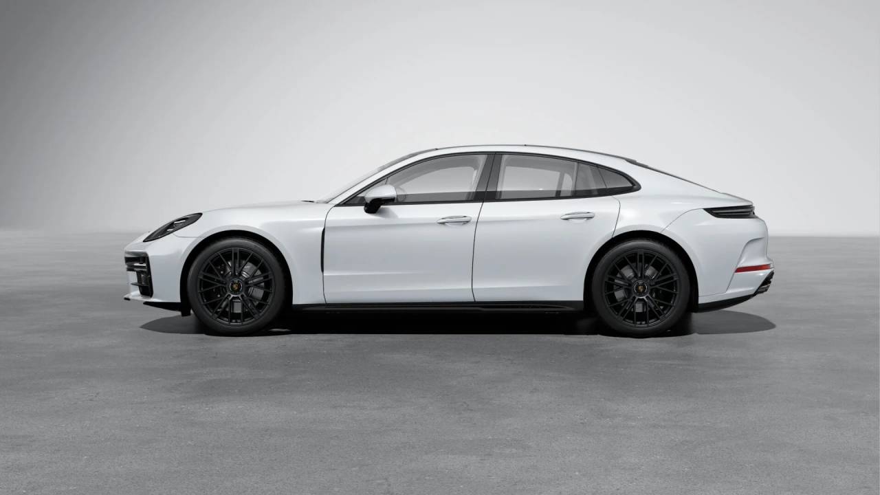 2025 Porsche Panamera GTS