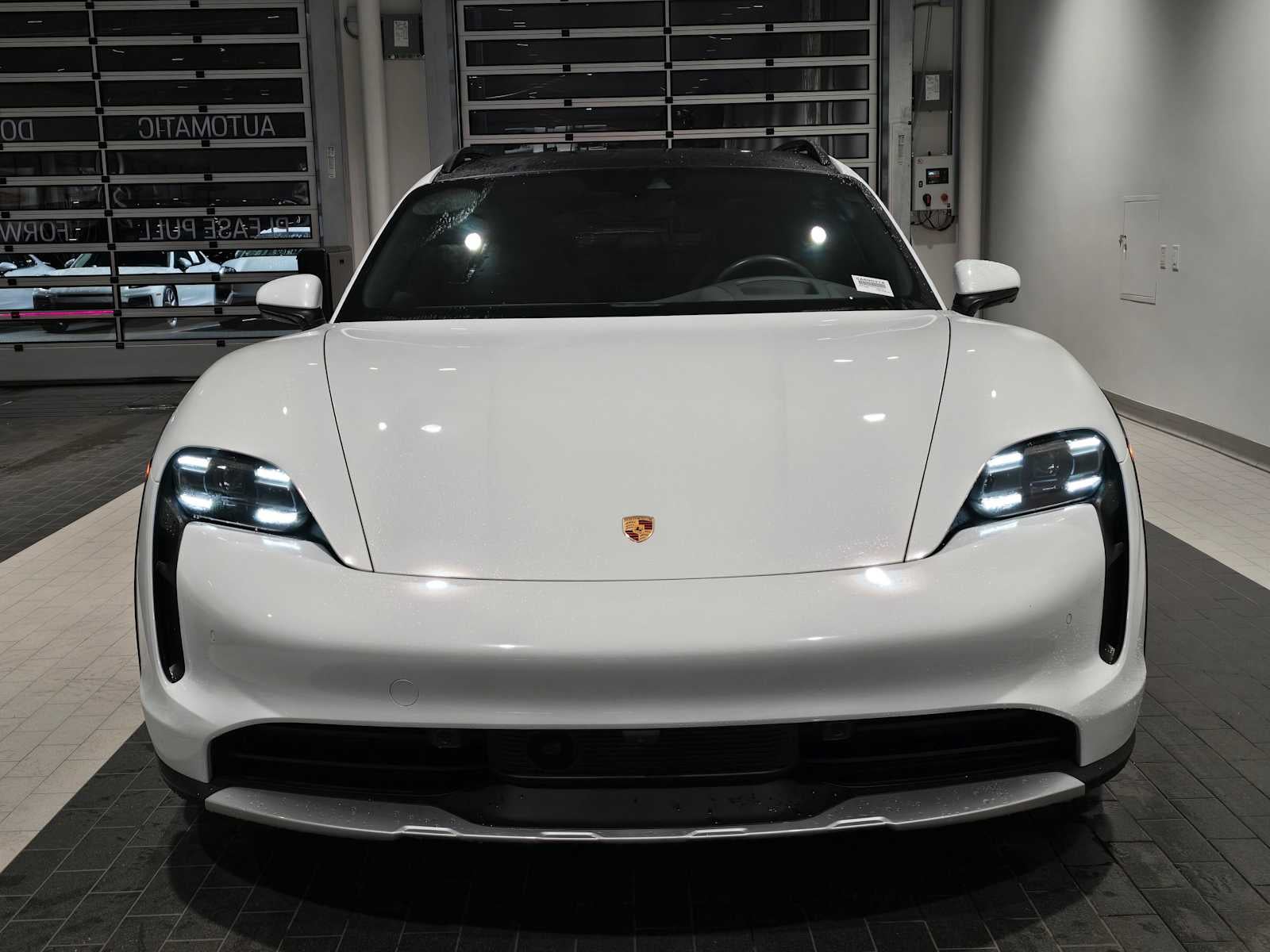 2024 Porsche Taycan 4