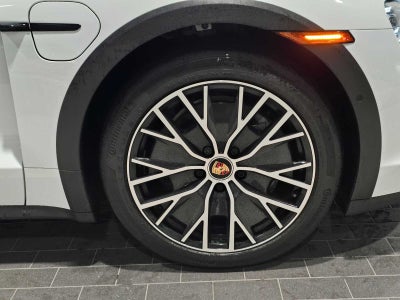 2024 Porsche Taycan 4