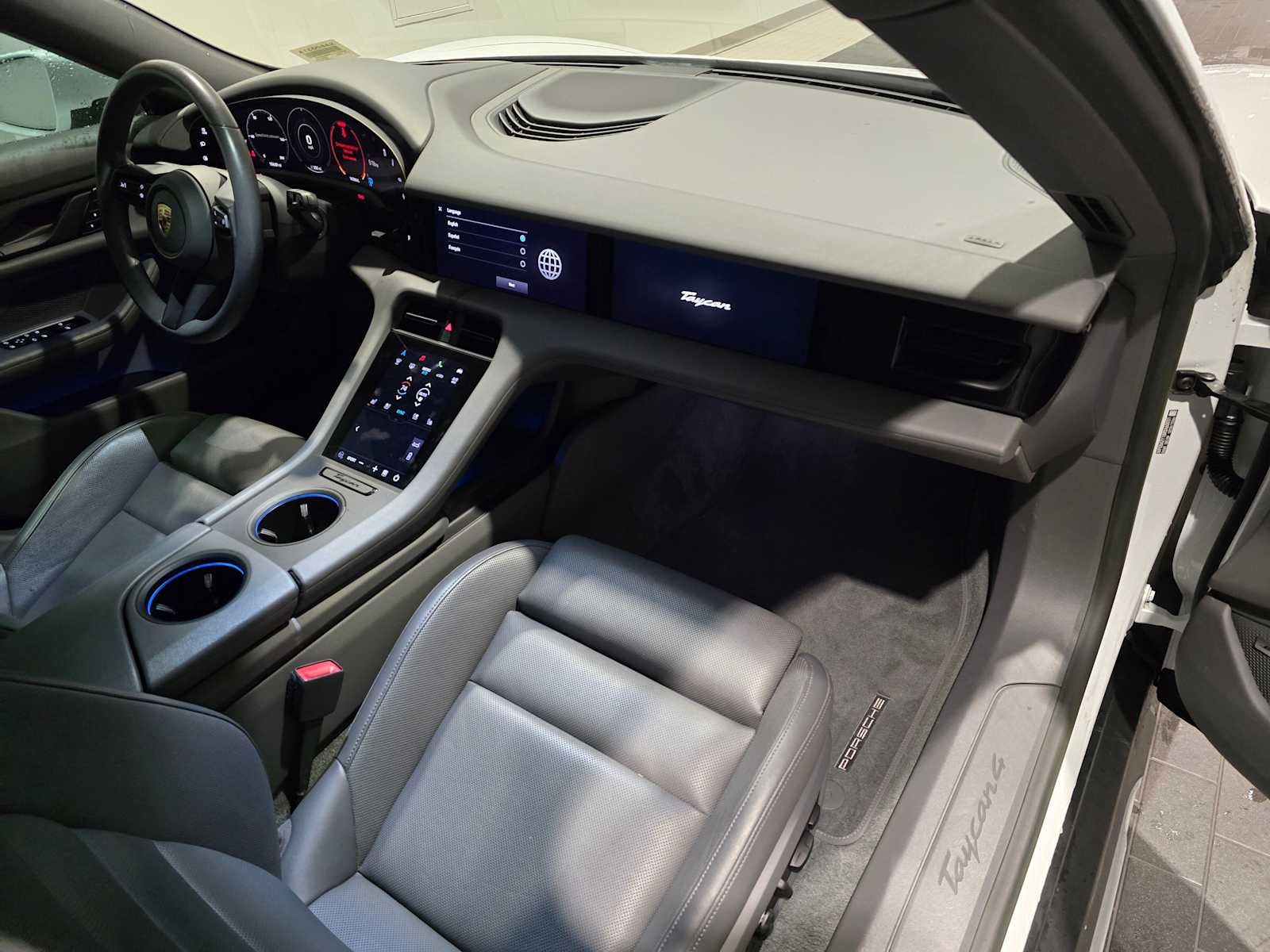 2024 Porsche Taycan 4