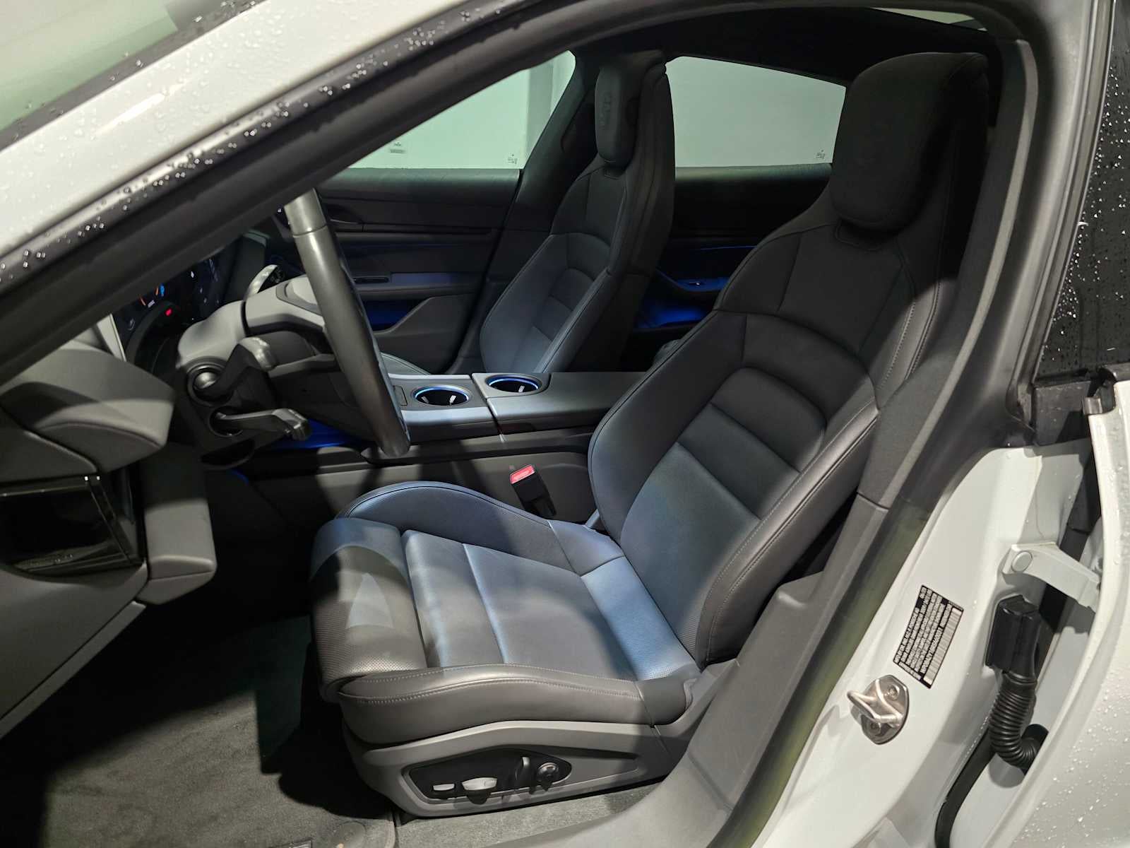 2024 Porsche Taycan 4