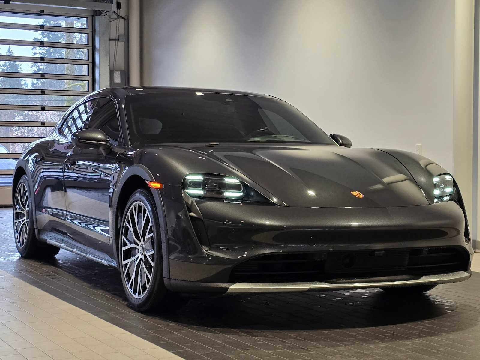 2022 Porsche Taycan 4