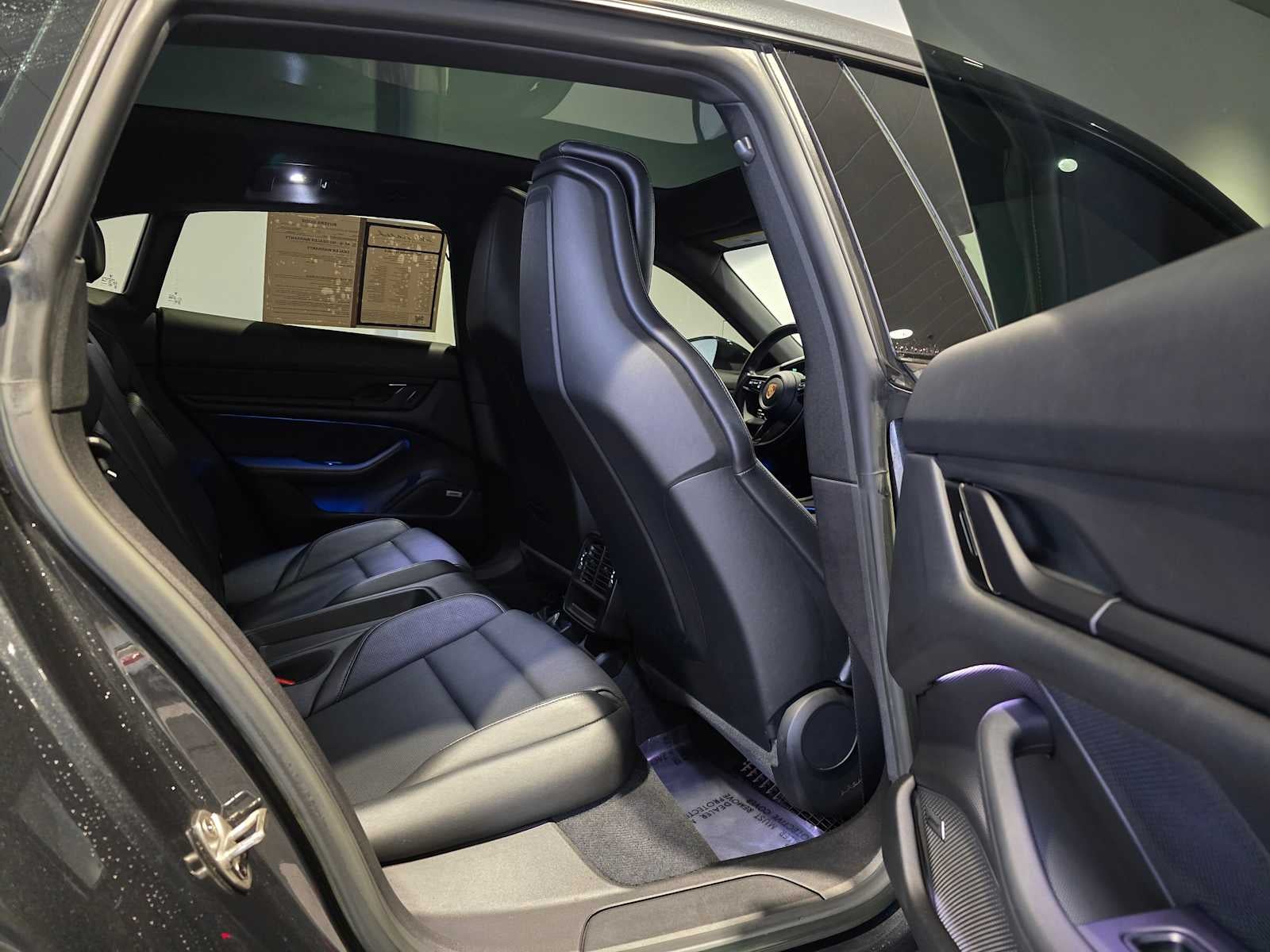 2022 Porsche Taycan 4