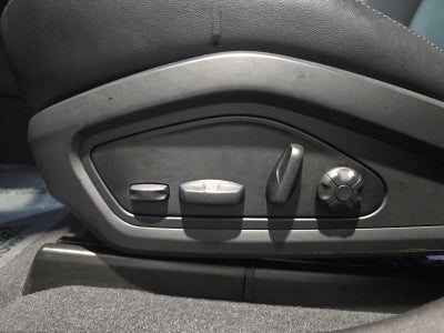 2022 Porsche Taycan 4