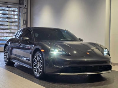 2022 Porsche Taycan 4