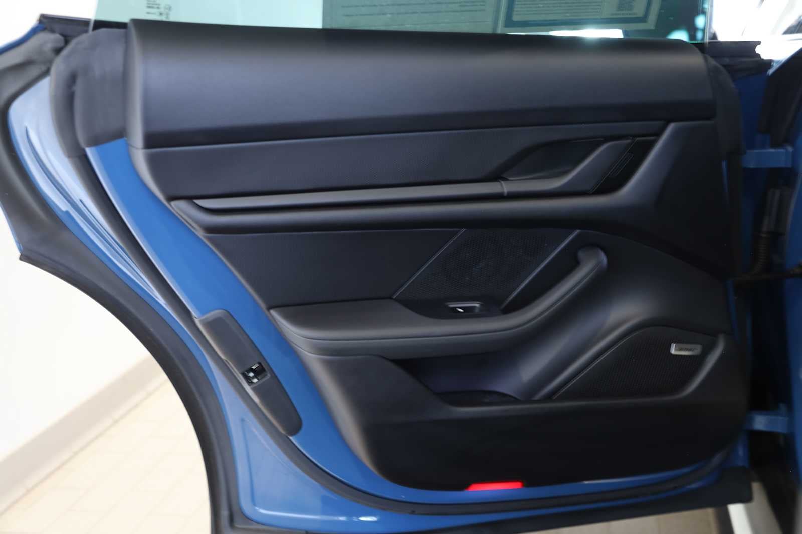 2024 Porsche Taycan Taycan 4S Cross Turismo