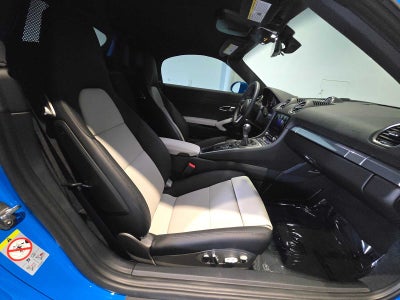 2025 Porsche 718 Boxster S