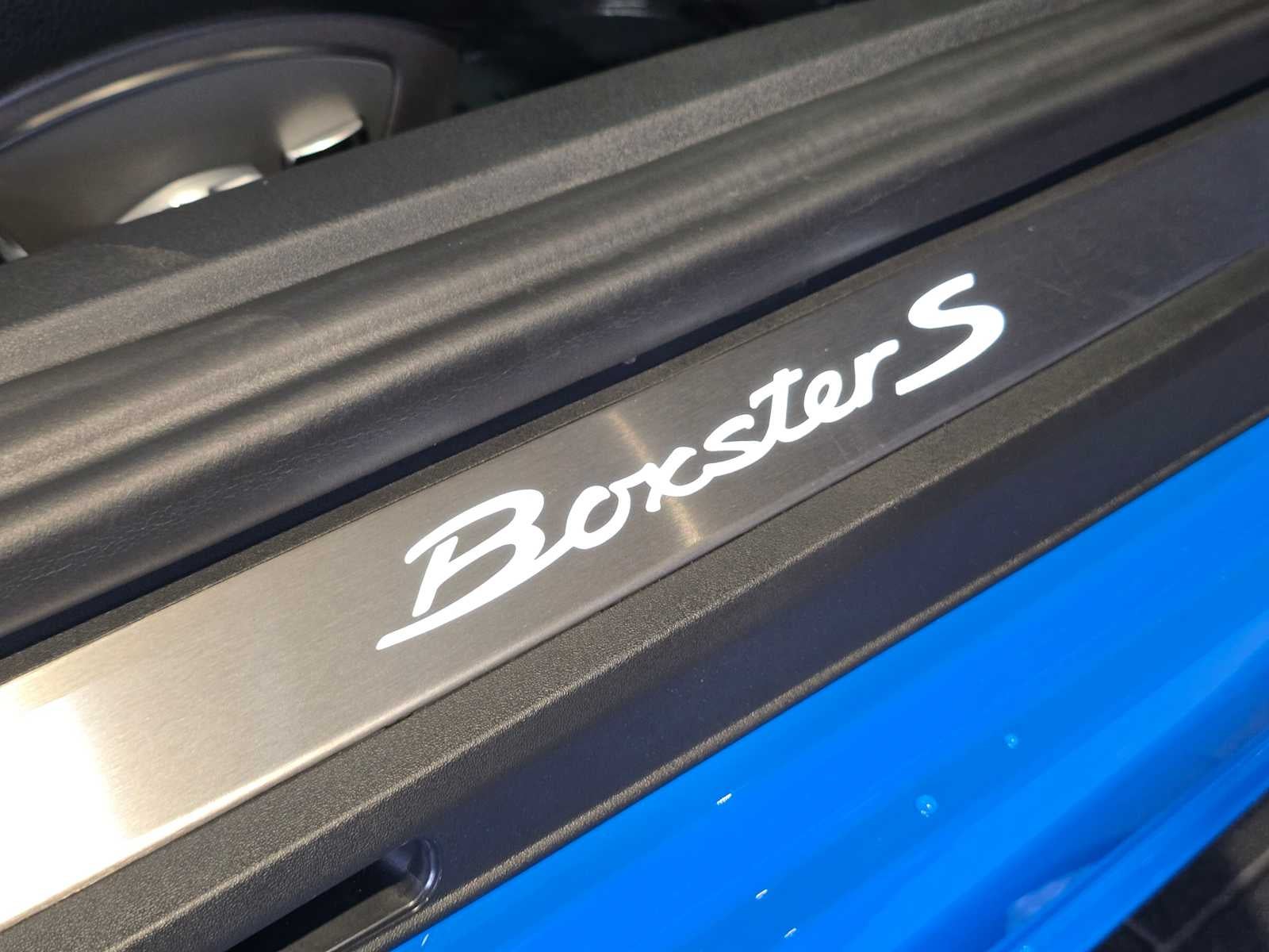 2025 Porsche 718 Boxster S