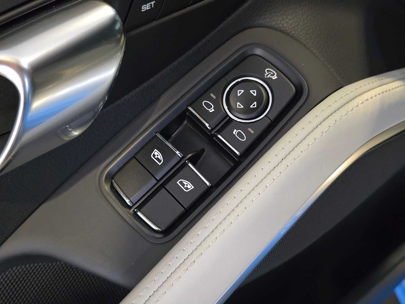 2025 Porsche 718 Boxster S