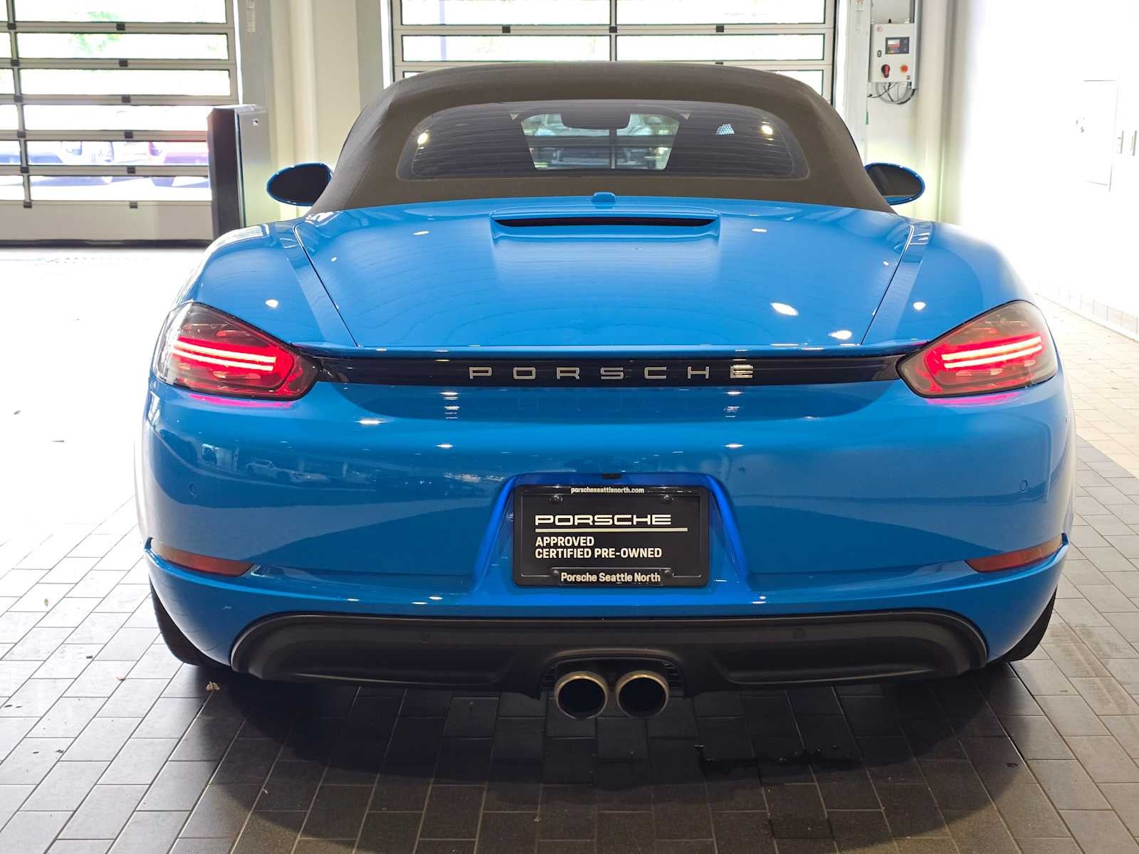 2025 Porsche 718 Boxster S