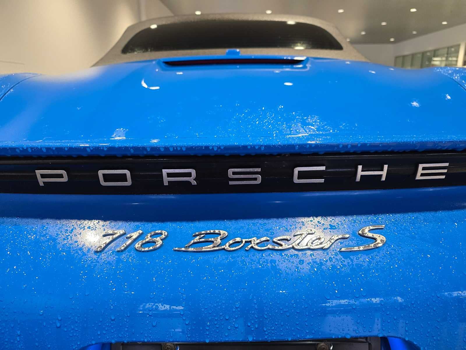 2024 Porsche 718 Boxster S