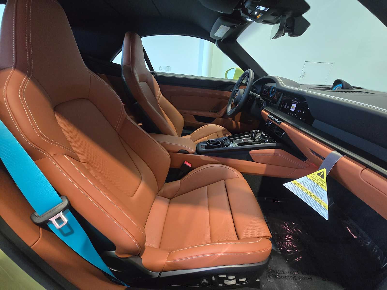 2026 Porsche 911 Carrera 4 GTS