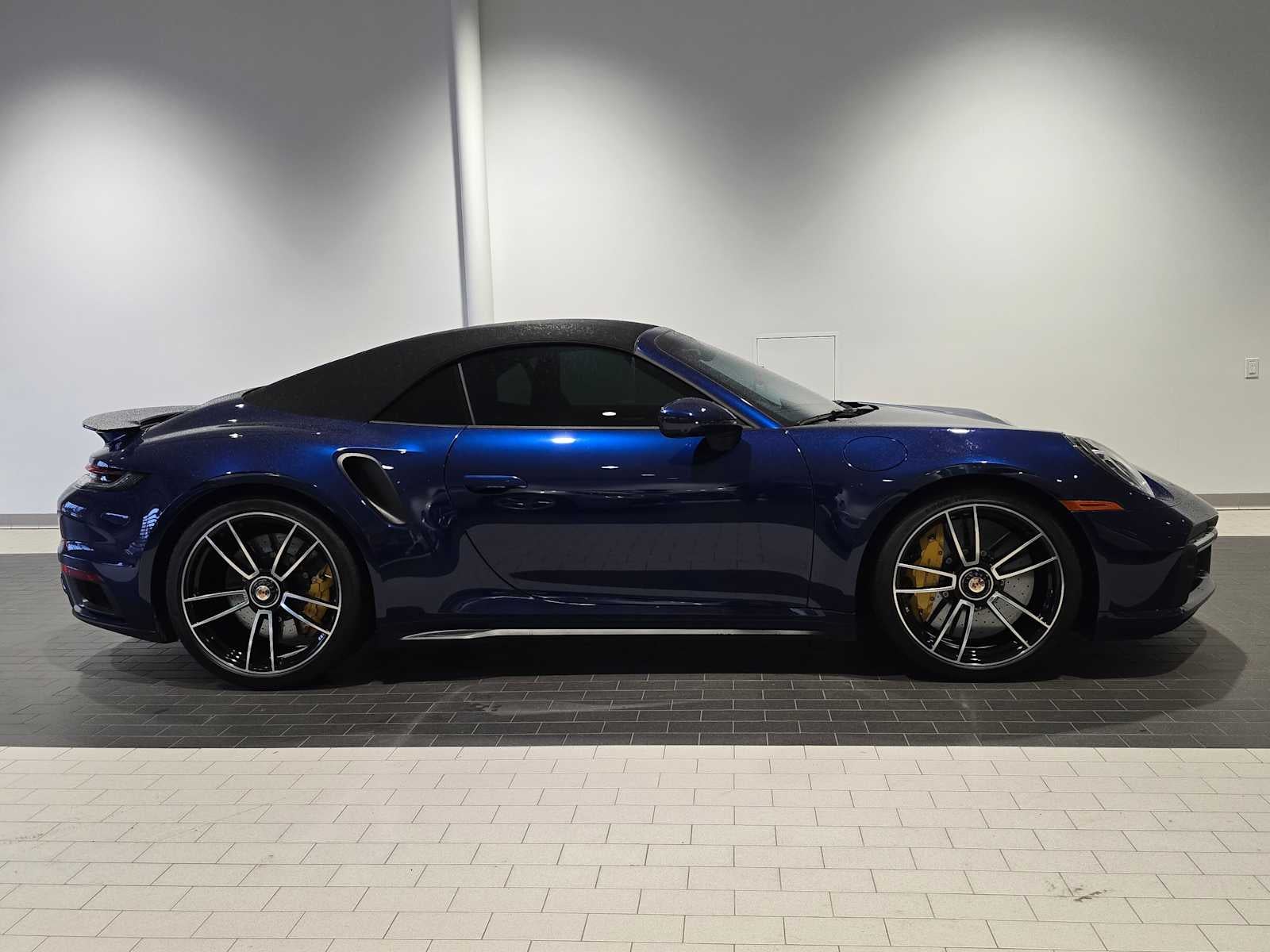 2022 Porsche 911 Turbo S