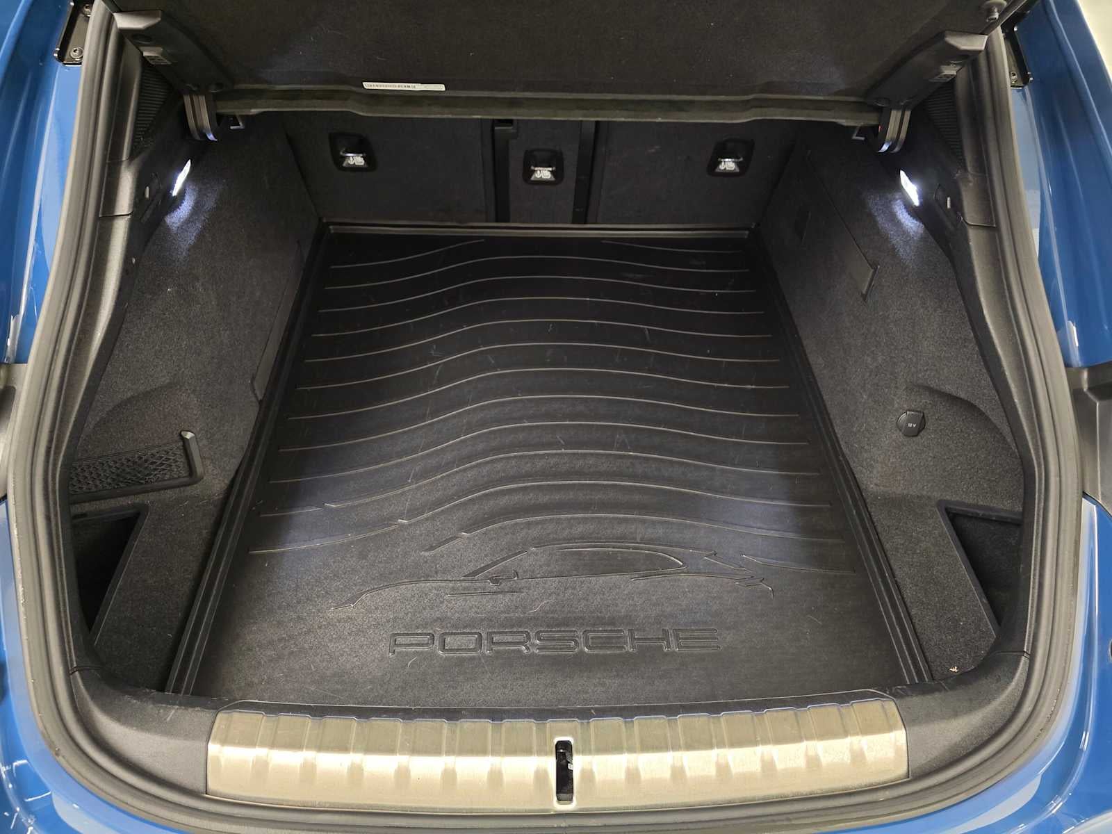 2024 Porsche Taycan GTS